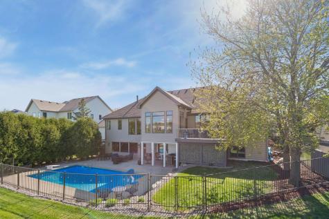 1676 Isabella Parkway Chaska MN 55318