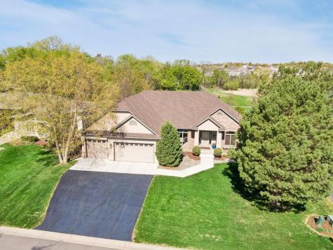 1676 Isabella Parkway Chaska MN 55318