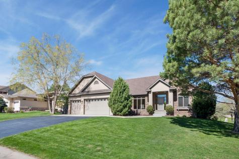 1676 Isabella Parkway Chaska MN 55318