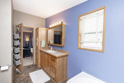 30158 Sunset Road Detroit Lakes MN 56501