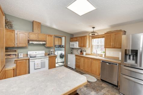 30158 Sunset Road Detroit Lakes MN 56501