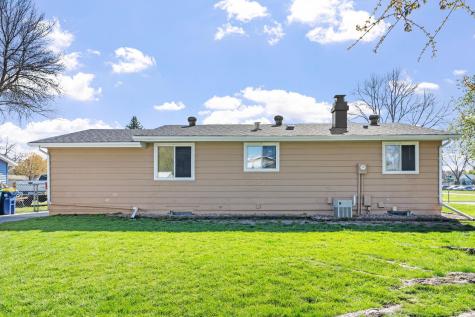 1412 Prairie Avenue SW Faribault MN 55021