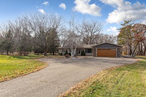 101 Mapleridge Drive Mankato MN 56001