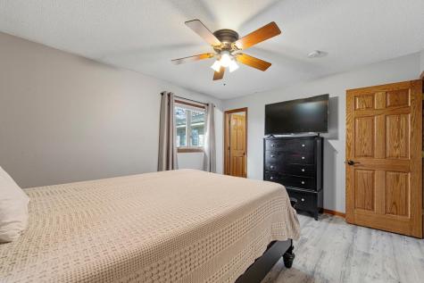 101 Mapleridge Drive Mankato MN 56001