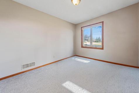 101 Mapleridge Drive Mankato MN 56001