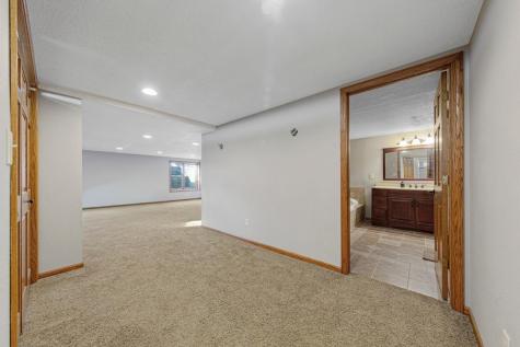101 Mapleridge Drive Mankato MN 56001