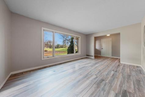 101 Mapleridge Drive Mankato MN 56001