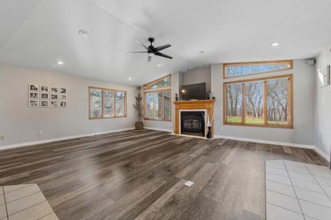 101 Mapleridge Drive Mankato MN 56001
