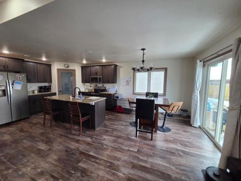 1882 18th Avenue N Wahpeton ND 58075