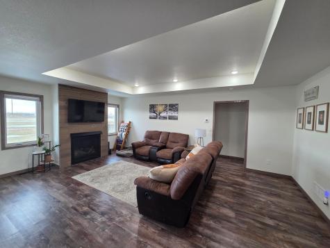 1882 18th Avenue N Wahpeton ND 58075