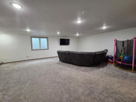 1882 18th Avenue N Wahpeton ND 58075