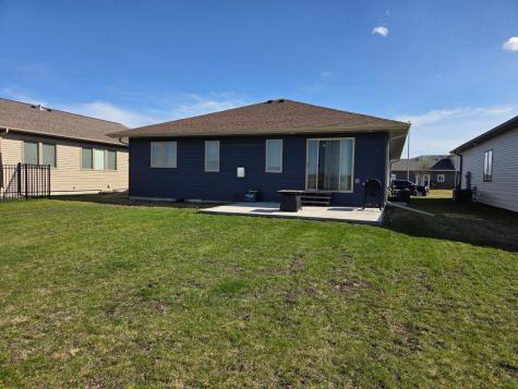 1882 18th Avenue N Wahpeton ND 58075