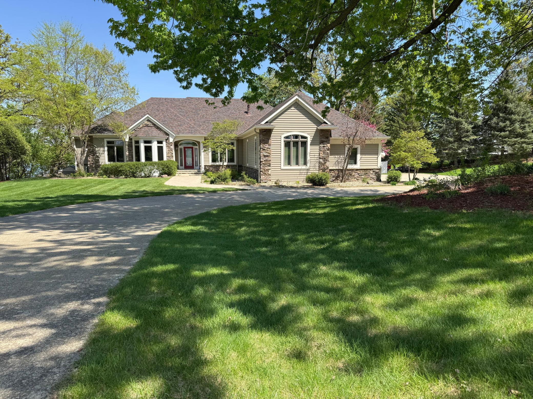 1917 South Shore Drive Albert Lea MN 56007