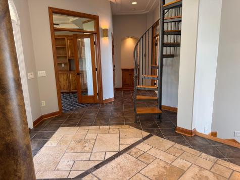 1917 South Shore Drive Albert Lea MN 56007