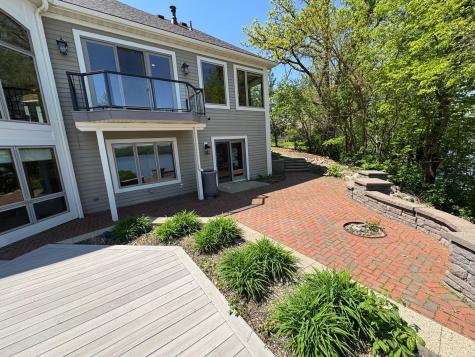 1917 South Shore Drive Albert Lea MN 56007