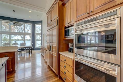 5256 Oxford Street N Shoreview MN 55126