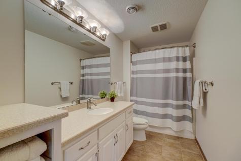5256 Oxford Street N Shoreview MN 55126