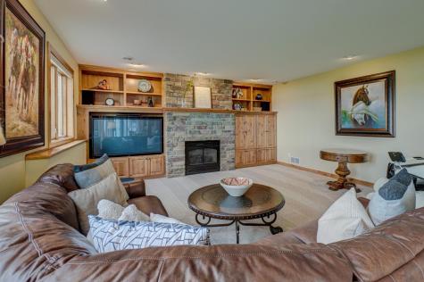 5256 Oxford Street N Shoreview MN 55126