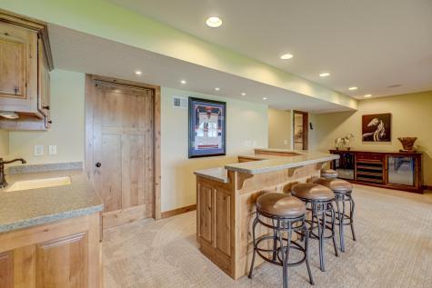 5256 Oxford Street N Shoreview MN 55126