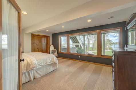 5256 Oxford Street N Shoreview MN 55126