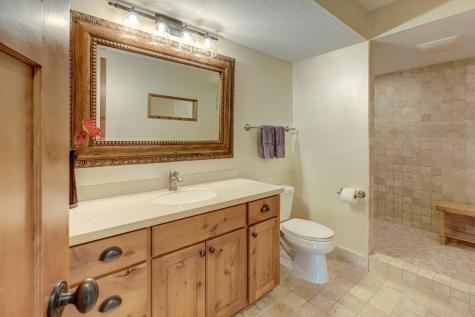 5256 Oxford Street N Shoreview MN 55126