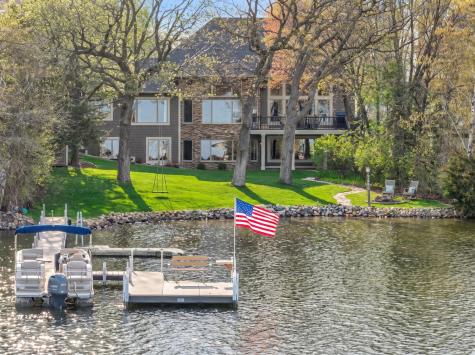 5256 Oxford Street N Shoreview MN 55126