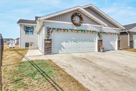 6879 67th Street S Horace ND 58047
