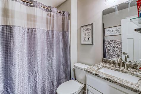 6879 67th Street S Horace ND 58047