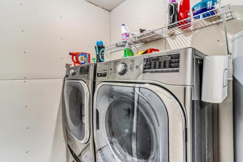 6879 67th Street S Horace ND 58047