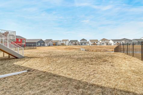 6879 67th Street S Horace ND 58047