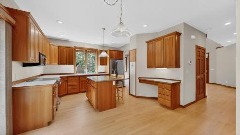 1052 Foxcroft Circle SW Rochester MN 55902