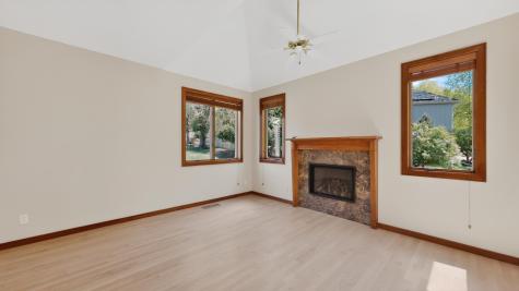 1052 Foxcroft Circle SW Rochester MN 55902