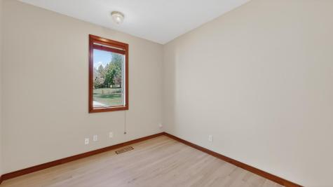 1052 Foxcroft Circle SW Rochester MN 55902