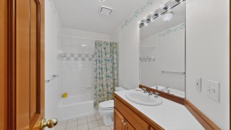 1052 Foxcroft Circle SW Rochester MN 55902
