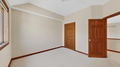 1052 Foxcroft Circle SW Rochester MN 55902
