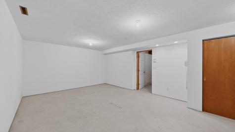 1052 Foxcroft Circle SW Rochester MN 55902
