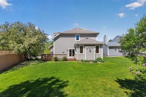 1052 Foxcroft Circle SW Rochester MN 55902