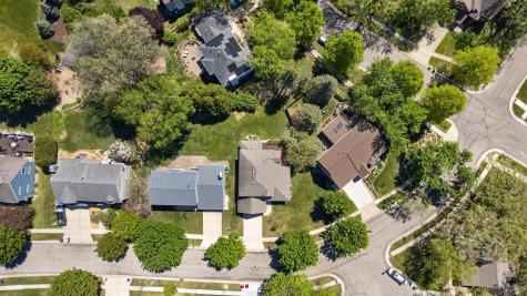 1052 Foxcroft Circle SW Rochester MN 55902