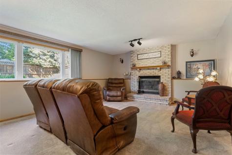 13063 Arrowhead Street NW Coon Rapids MN 55448