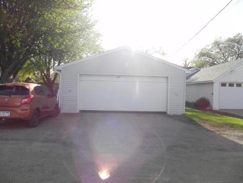 210 7th Street S Breckenridge MN 56520