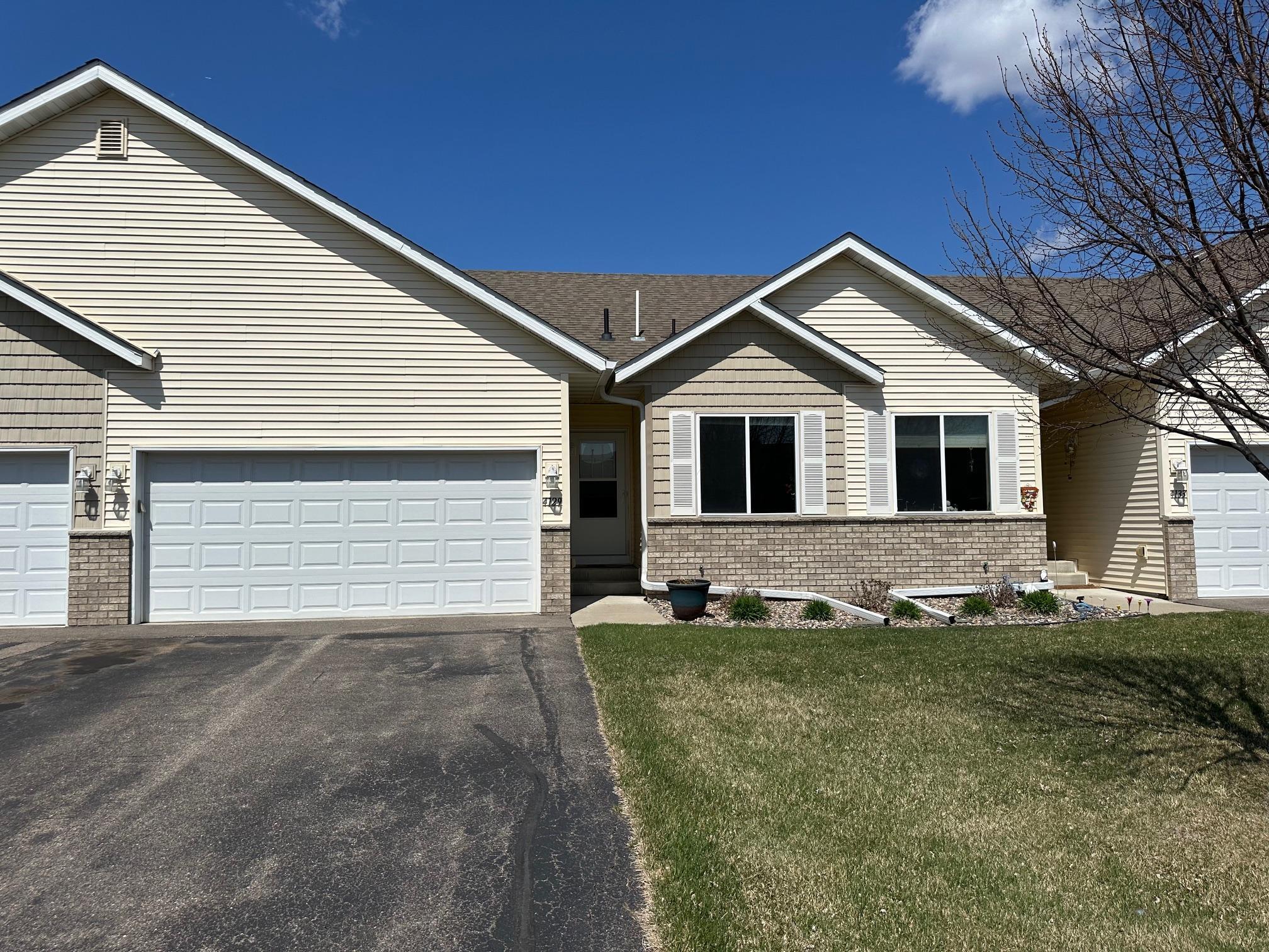 4129 Jarmann Lane Shakopee MN 55379