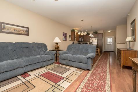 4129 Jarmann Lane Shakopee MN 55379
