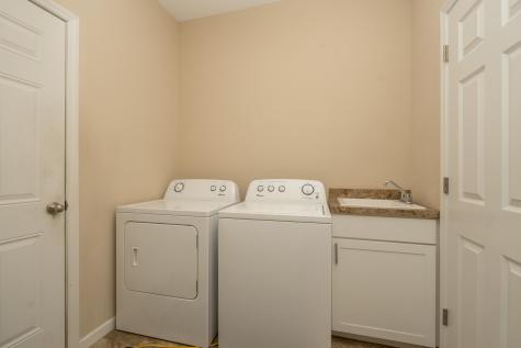 4129 Jarmann Lane Shakopee MN 55379