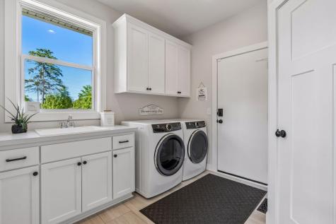 5525 Eden Prairie Road Minnetonka MN 55345