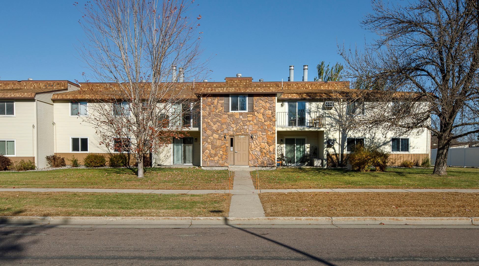 3249 16th Avenue S Fargo ND 58103