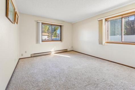 3249 16th Avenue S Fargo ND 58103