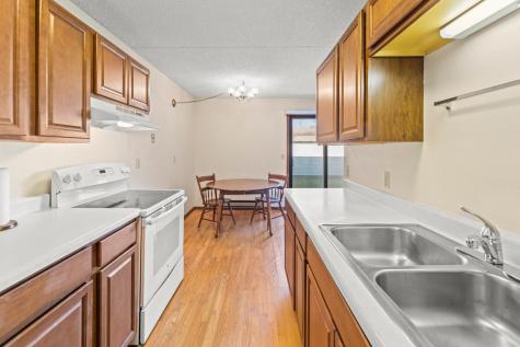 3249 16th Avenue S Fargo ND 58103