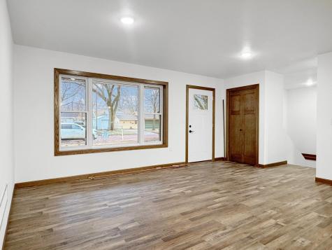 122 2nd Street E Tracy MN 56175