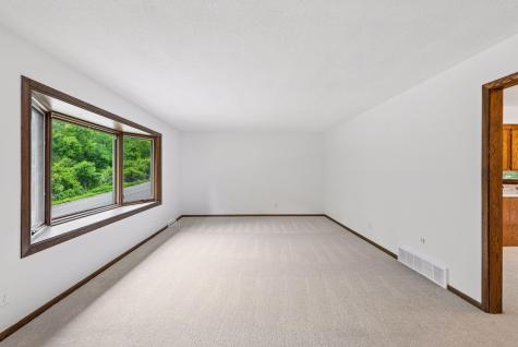 2460 Kewanee Way Golden Valley MN 55422