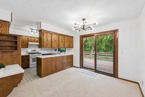 2460 Kewanee Way Golden Valley MN 55422